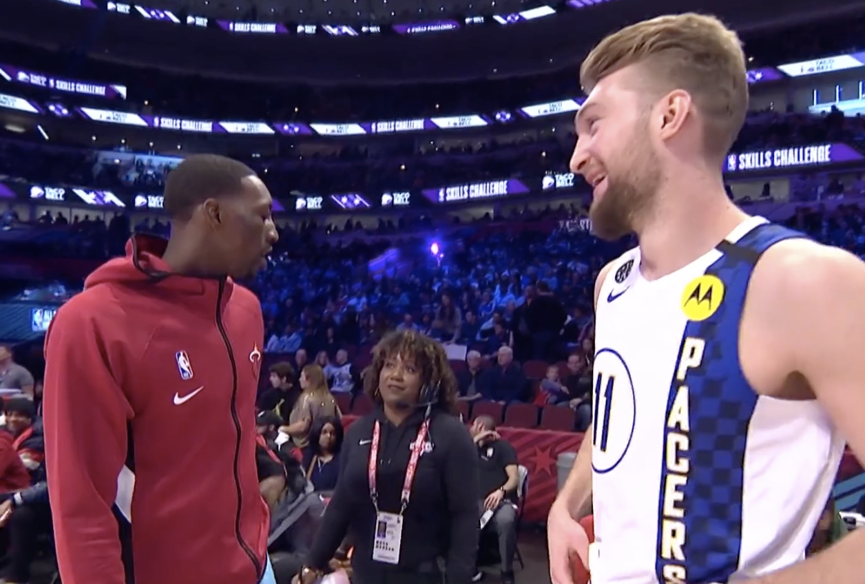 萨克拉门托国王训练开放日，赛前官宣签约引欢呼，足总杯在即，控场能力受关注的简单介绍